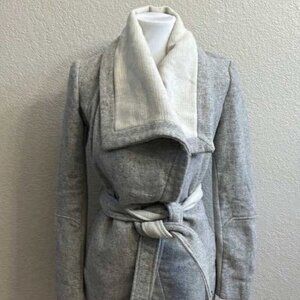 BCBG Generation Gray & Cream Wrap Coat - Small